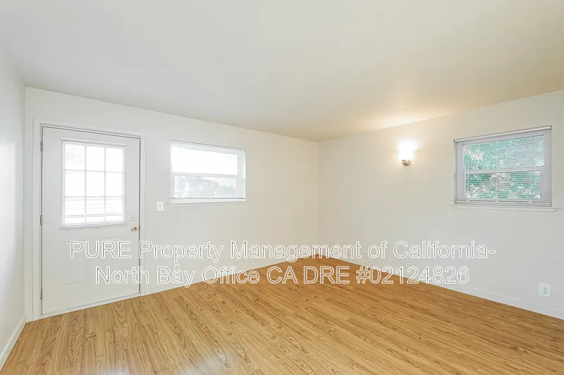 2 bed, 2.0 bath, 900 sqft, $2,250 — Photo 3