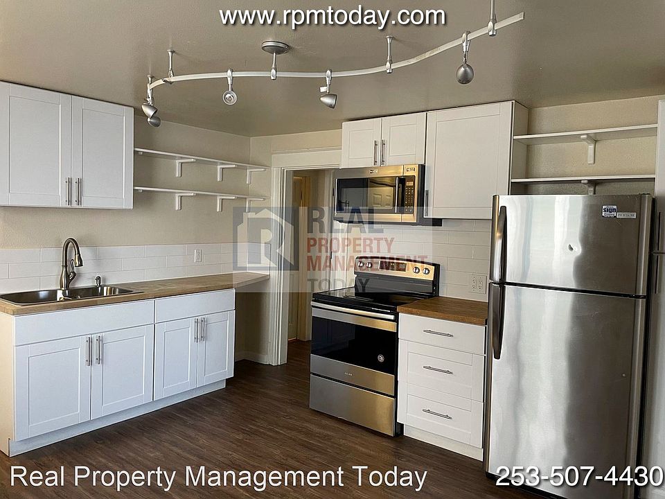1st image of 621 S Sprague Ave #11426627