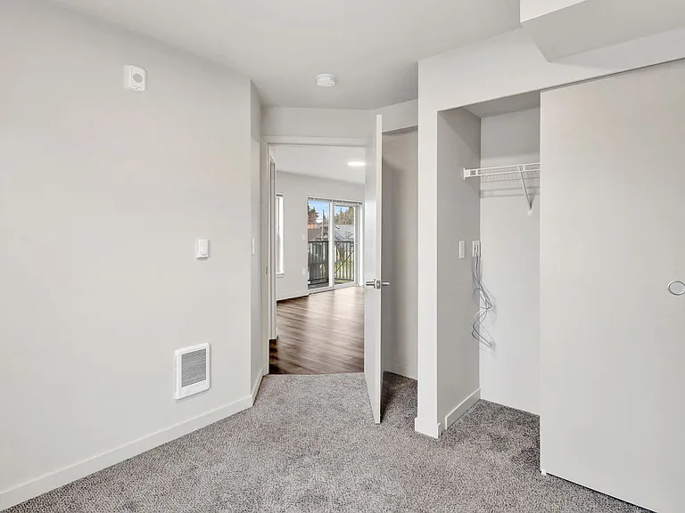 2609 Meridian St — Photo 18