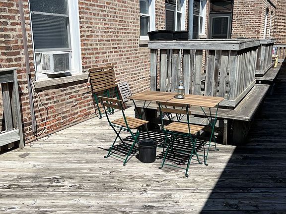 3rd image of 4350 N Winchester Ave APT 3E