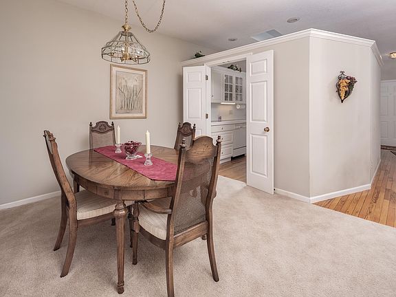 5th image of 4027 36th Avenue Ct #7