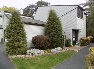 1110 Kingston Ct, Angola, NY 14047