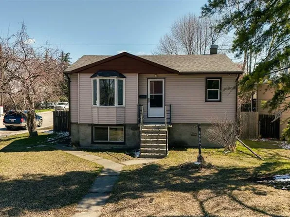 6204 W 18th St SE, Calgary, AB T2C 0M3