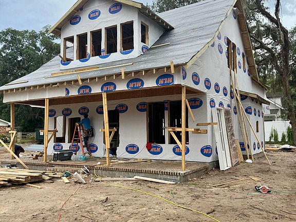 3rd image of 305 Rivera Dr