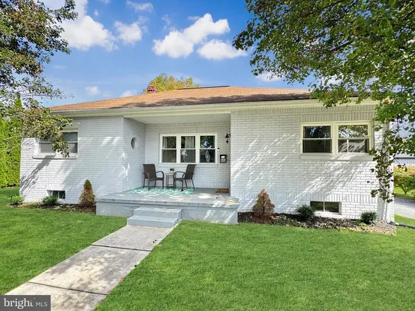 66 Saylor St, Annville, PA 17003