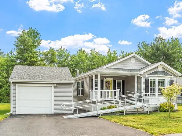 45 Opal Ln, Gardner, MA 01440