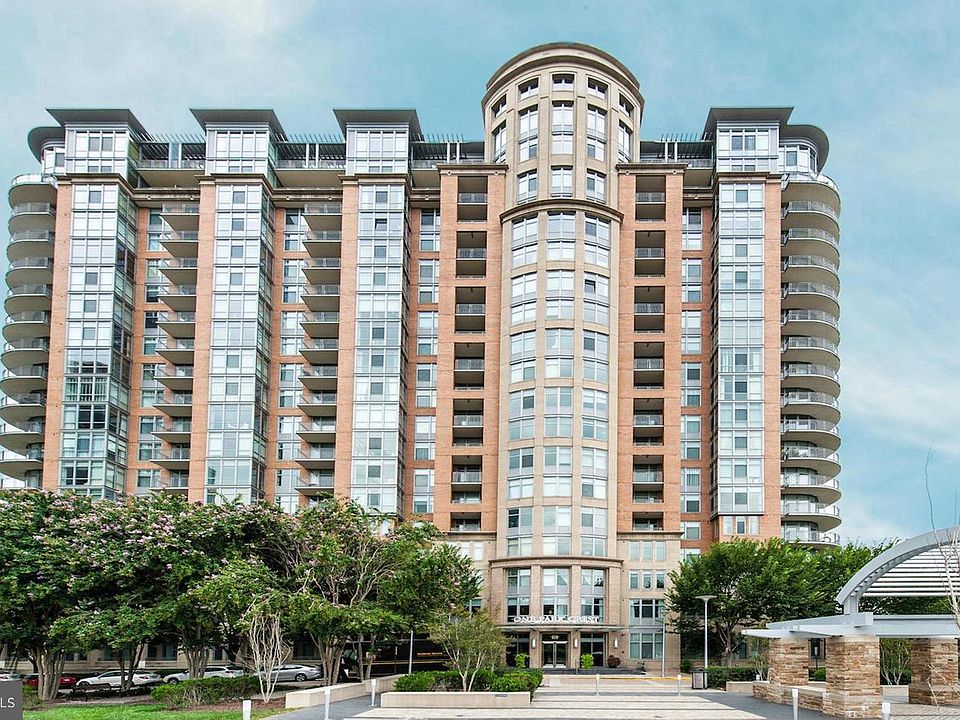 1st image of 8220 Crestwood Heights Dr APT 913