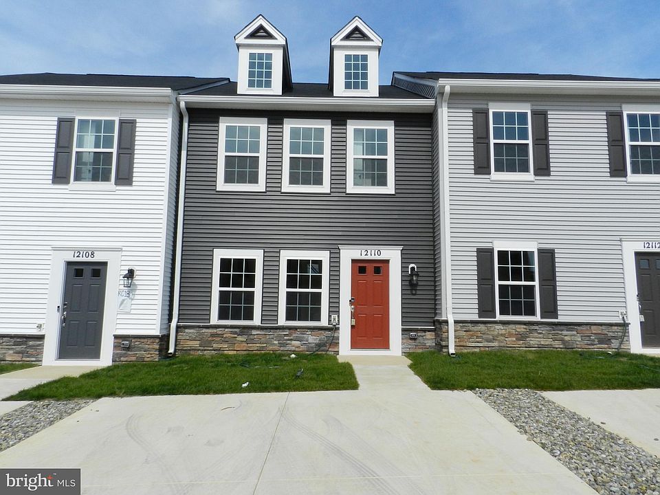 1st image of 12110 Bowling Farm Ln