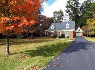 1130 Woodland Rd, Pittsburgh, PA 15237