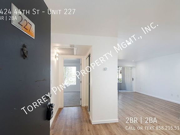 5th image of 4424 44th St APT 227