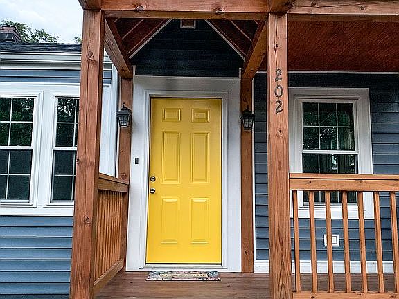 3rd image of 202 Pisgah Dr