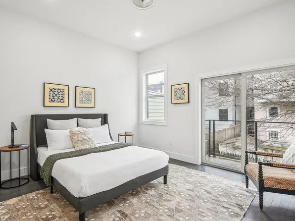 119 Van Horne Street image 7 of 14