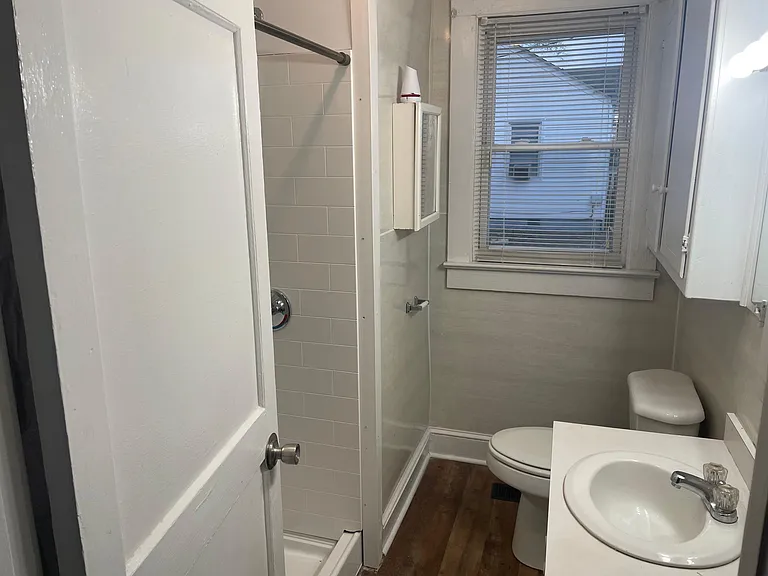 1009 Fairfax Ave — Photo 15
