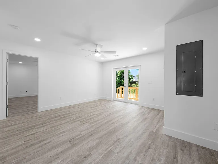 720 McIntosh St — Photo 10