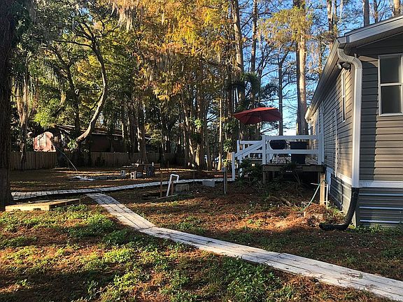 4th image of 8841 Sunrise Ln