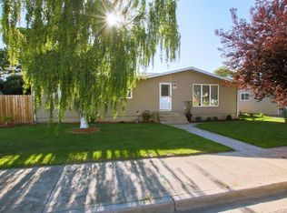 2007 8th Ave E, Williston, ND 58801