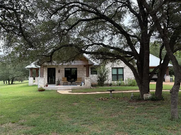 2656 River Bend Rd, Smithville, TX 78957