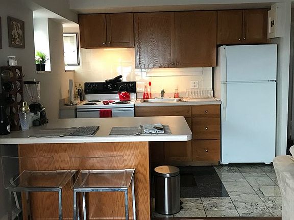 4th image of 4980 N Marine Dr APT 1138