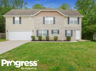129 Lyndhurst Dr, La Vergne, TN 37086
