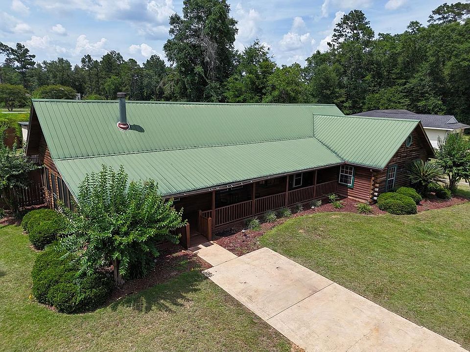 1st image of 1411 Russell Dr
