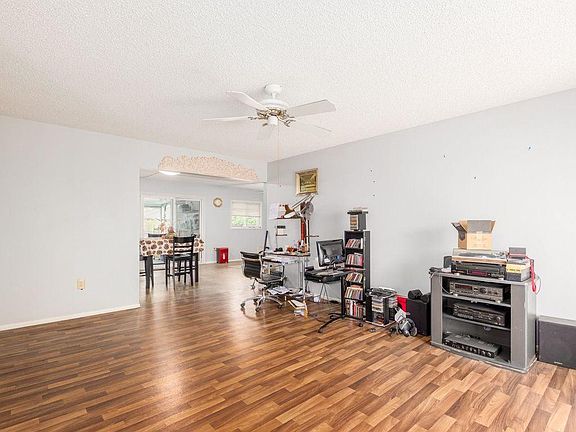 4th image of 14617 N Shiprock Dr