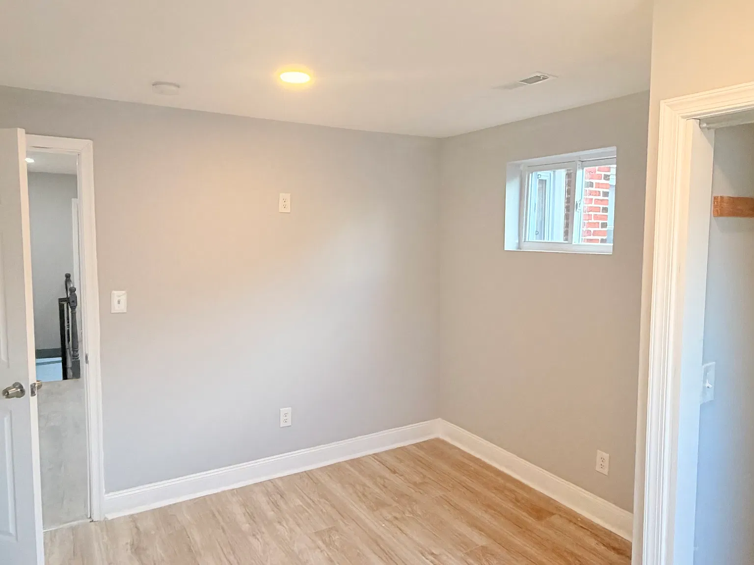2 bed, $1,300 — Photo 1