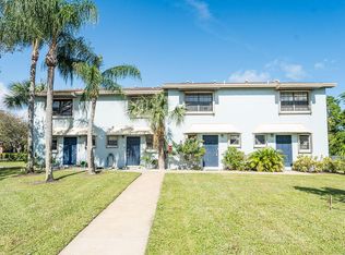 412 N Cypress Dr APT 14, Tequesta, FL 33469