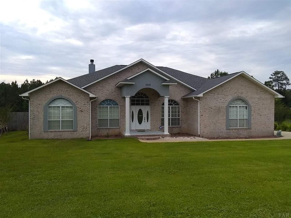 1st image of 2504 Sweetheart Ln