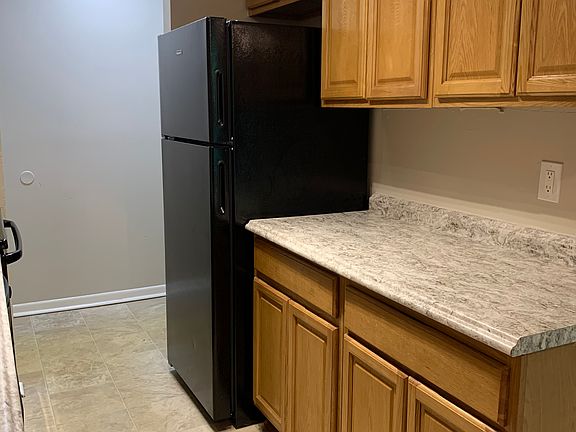 3rd image of 2702 Industrial Dr #607