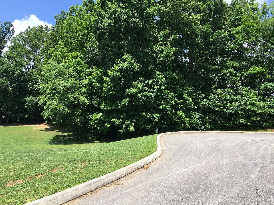 1st image of 3907 Stonewall Dr