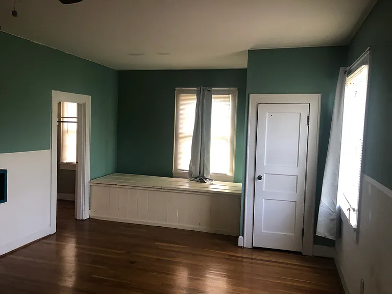 609 Rome Park — Photo 27