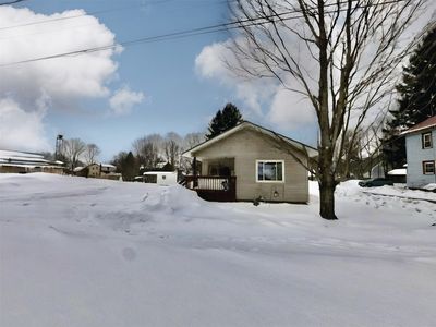 9596 North St, Wattsburg, PA, 16442