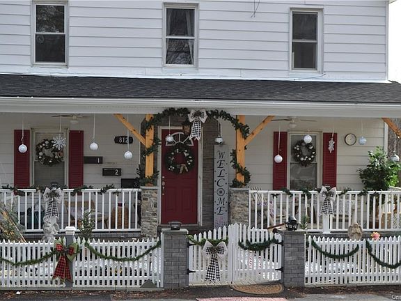 2nd image of 812 Abbey Ave #1