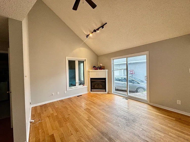 205 Glynn Ave — Photo 12