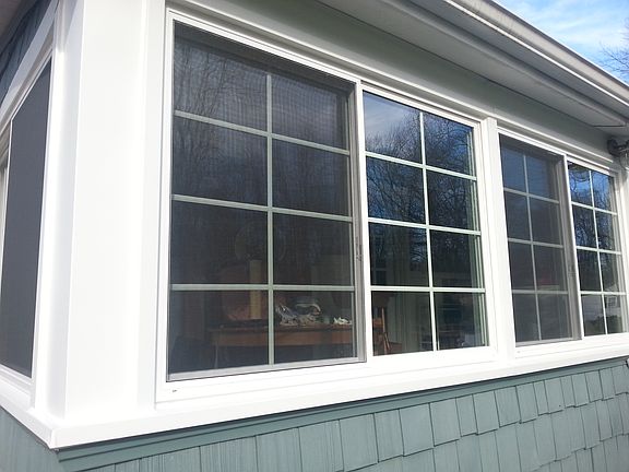 New vinyl windows throughout