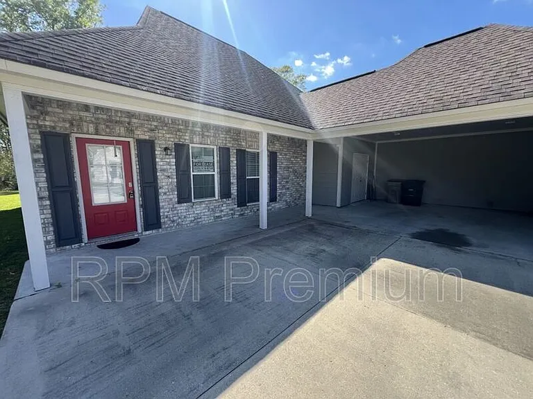 8614 Forestwood Ave — Photo 5