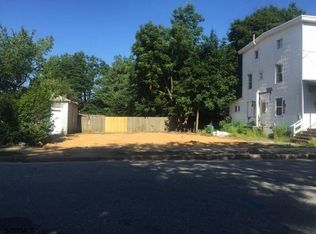 310-312 N 4th St, Millville, NJ 08332