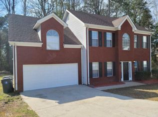 42 Chipping Ct, Riverdale, GA 30274