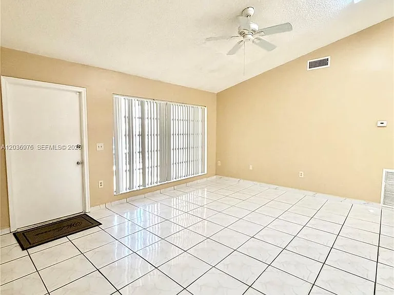 731 NW 84th Ave — Photo 5
