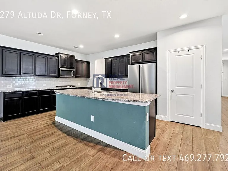1279 Altuda Dr — Photo 5