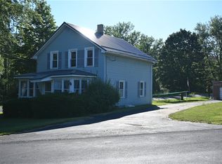9025 Lock Berlin Rd, Lyons, NY 14489