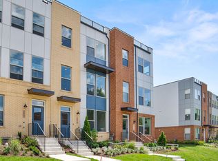 12019 Putnam Rd, Rockville, MD 20852