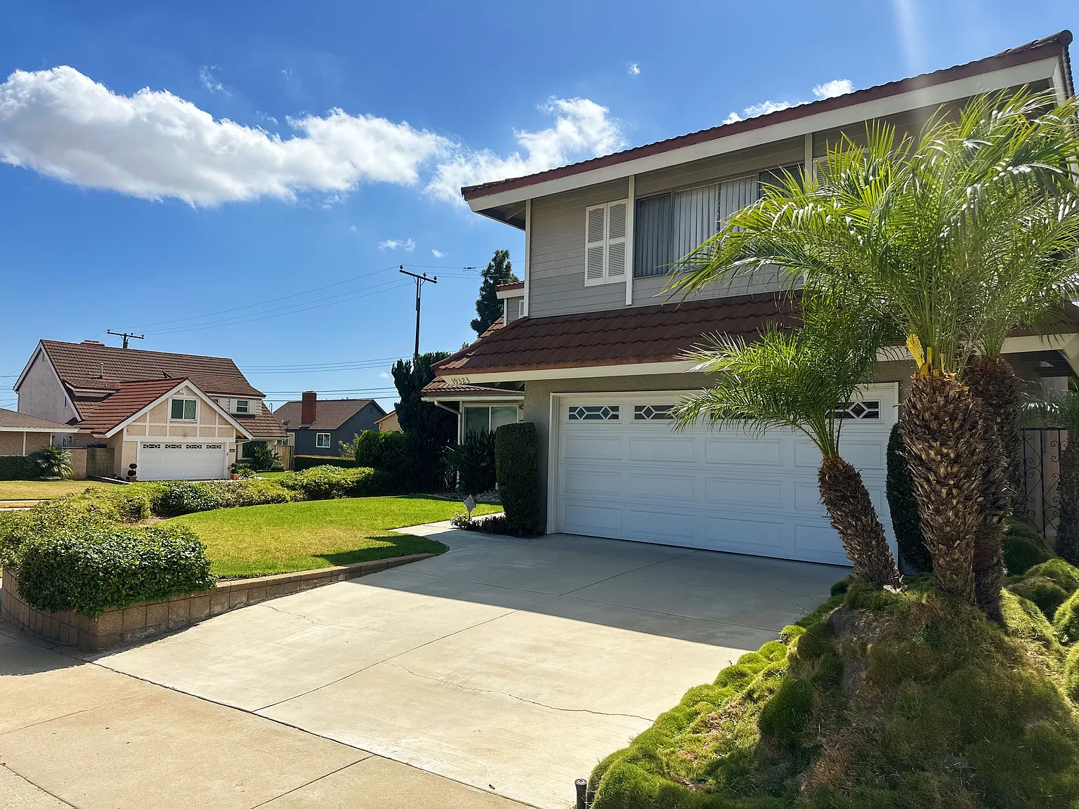 4 bed, 2647 sqft, $5,200 — Photo 3
