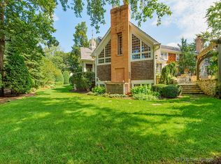 315 Harris Ave, Clarendon Hills, IL 60514