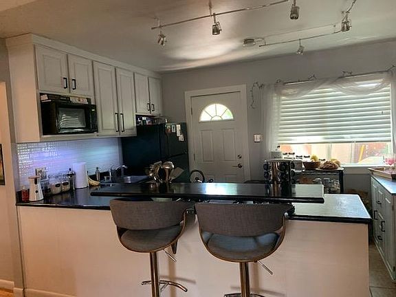 3rd image of 650 N 300 W APT 149