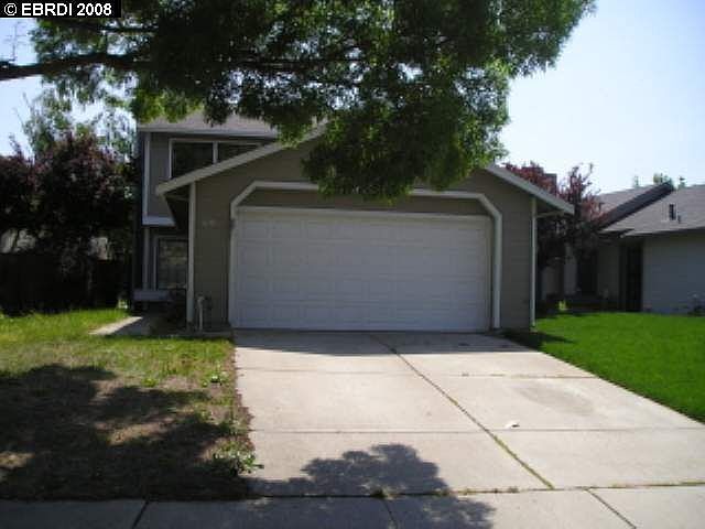 2nd image of 610 Azores Cir