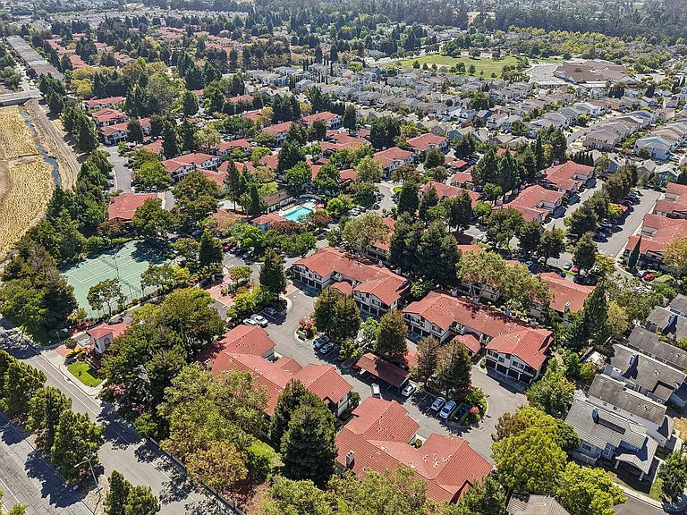 Ardenwood Forest Rental Condos — Photo 30