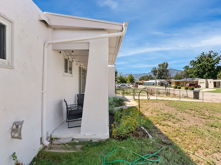 141 Sherri Dr — Photo 30
