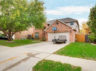 4523 Saint Andrews Dr, Grand Prairie, TX 75052