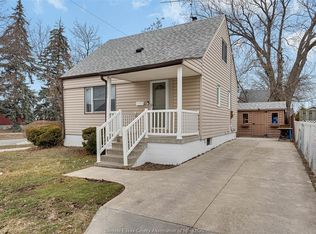 1402 Arthur Rd, Windsor, ON N8Y 3Y7